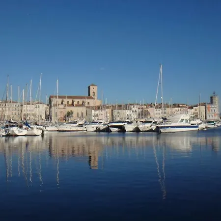 Les Pieds Dans L'eau La Ciotat
